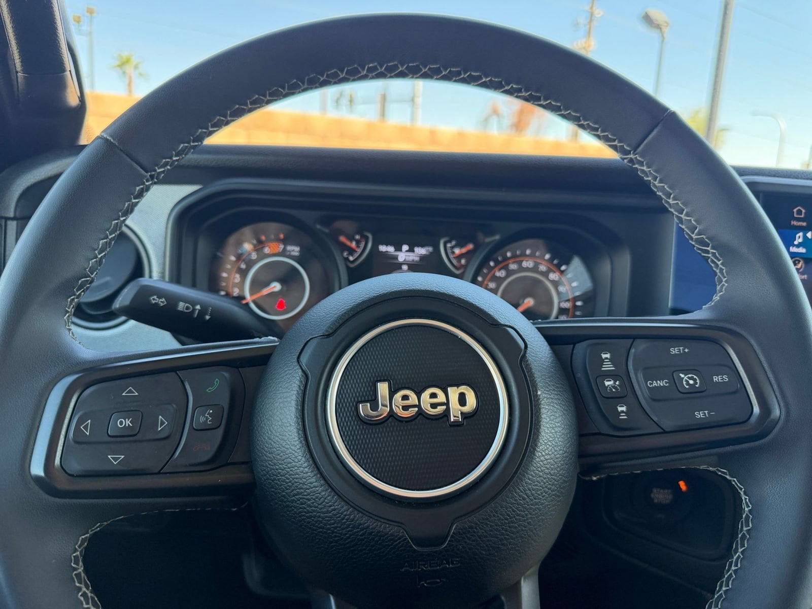 Thumbnail: 2025 Jeep Wrangler - 26