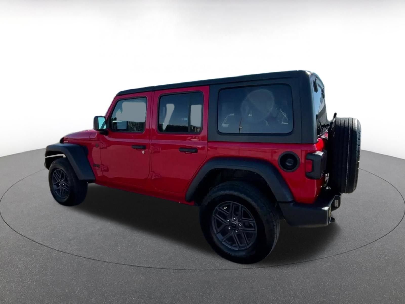 Thumbnail: 2025 Jeep Wrangler - 9