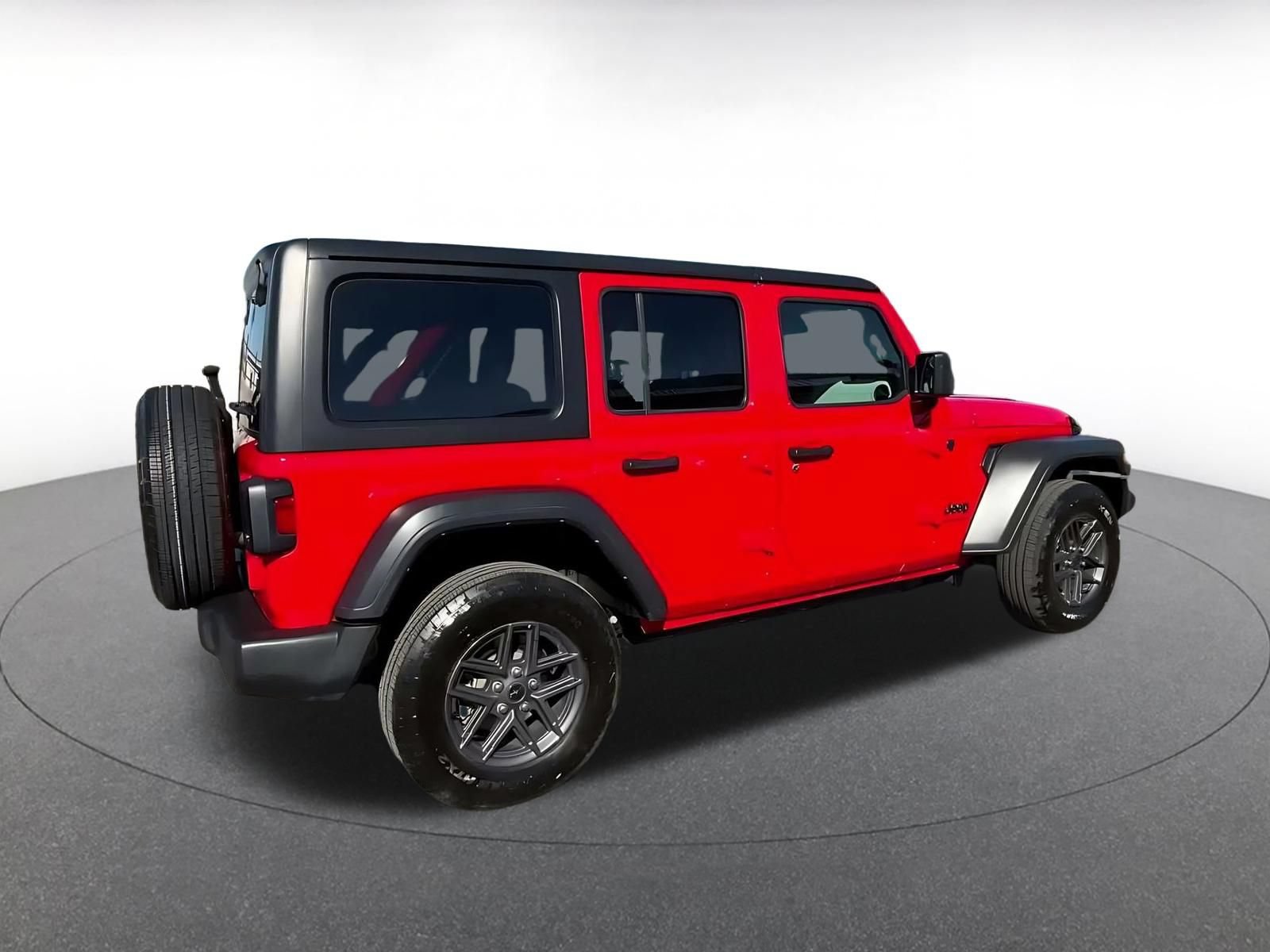 Thumbnail: 2025 Jeep Wrangler - 13