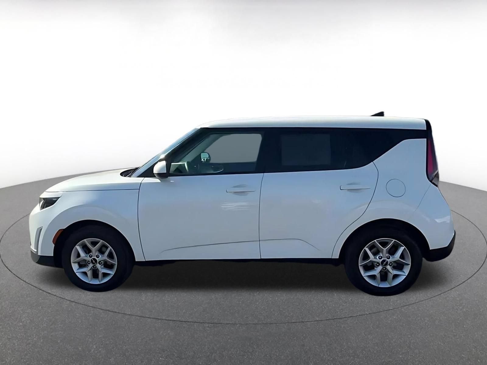 Thumbnail: 2025 Kia Soul - 8