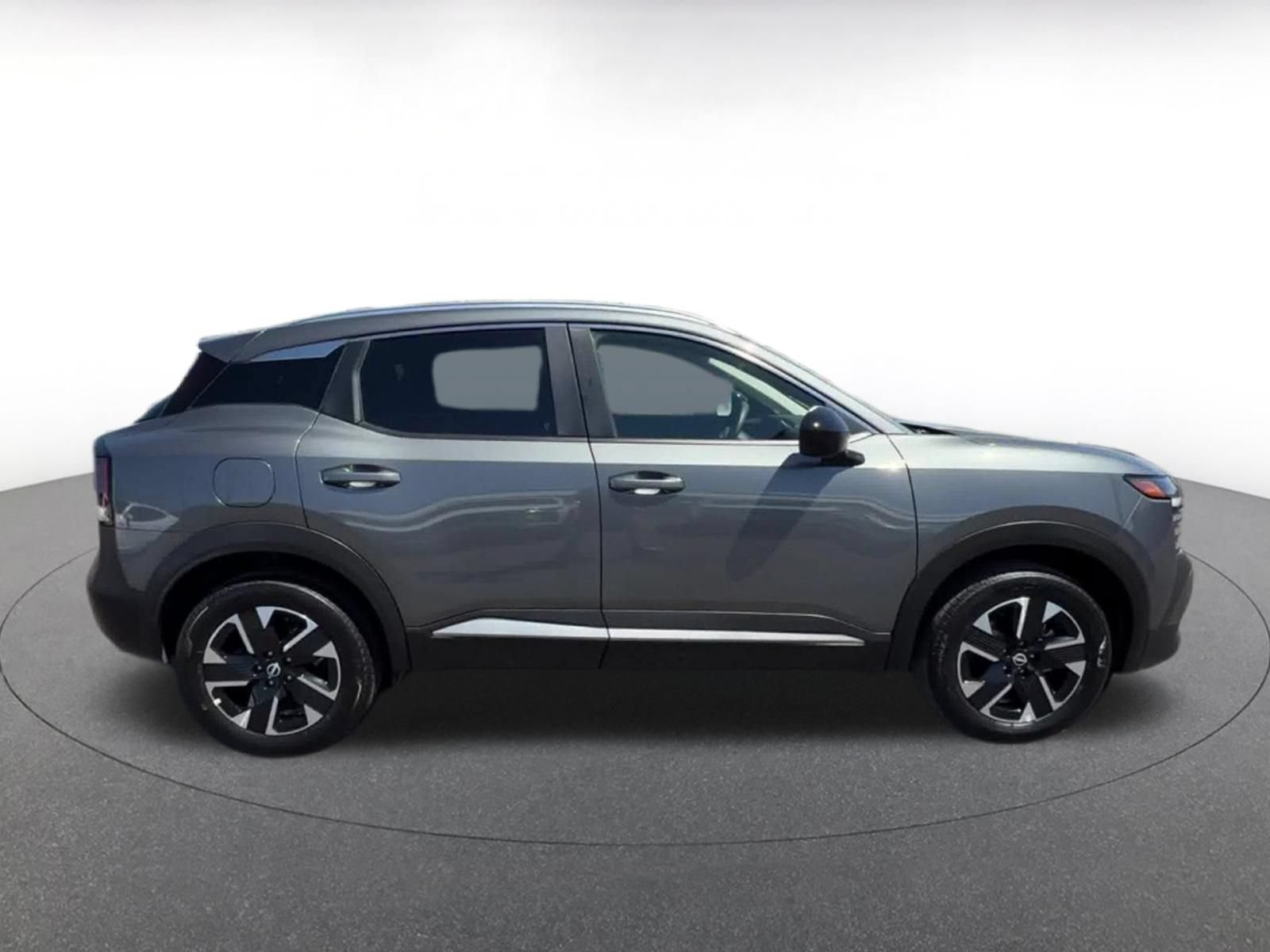 Thumbnail: 2026 Nissan Kicks - 15