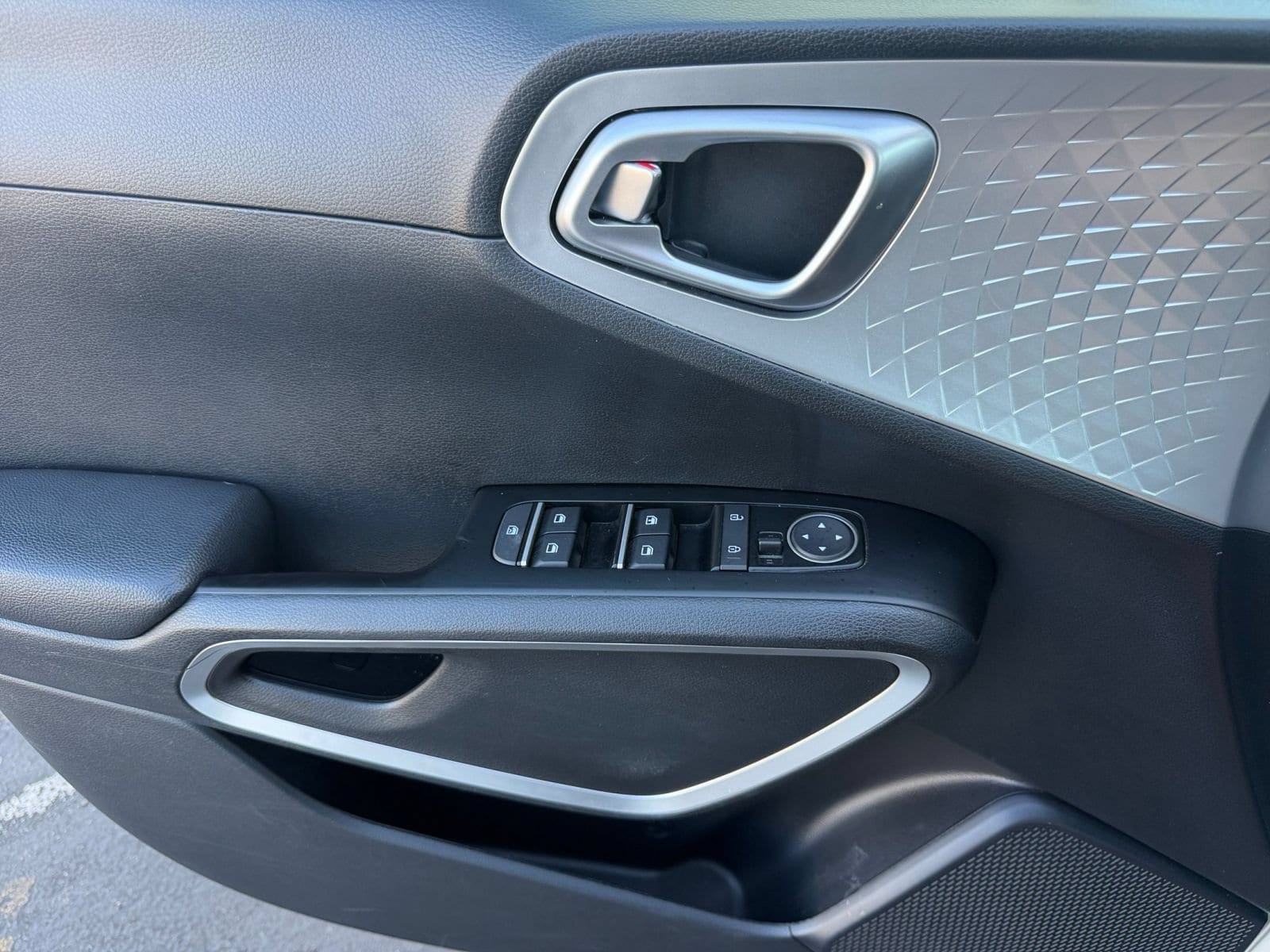 Thumbnail: 2025 Kia Soul - 18