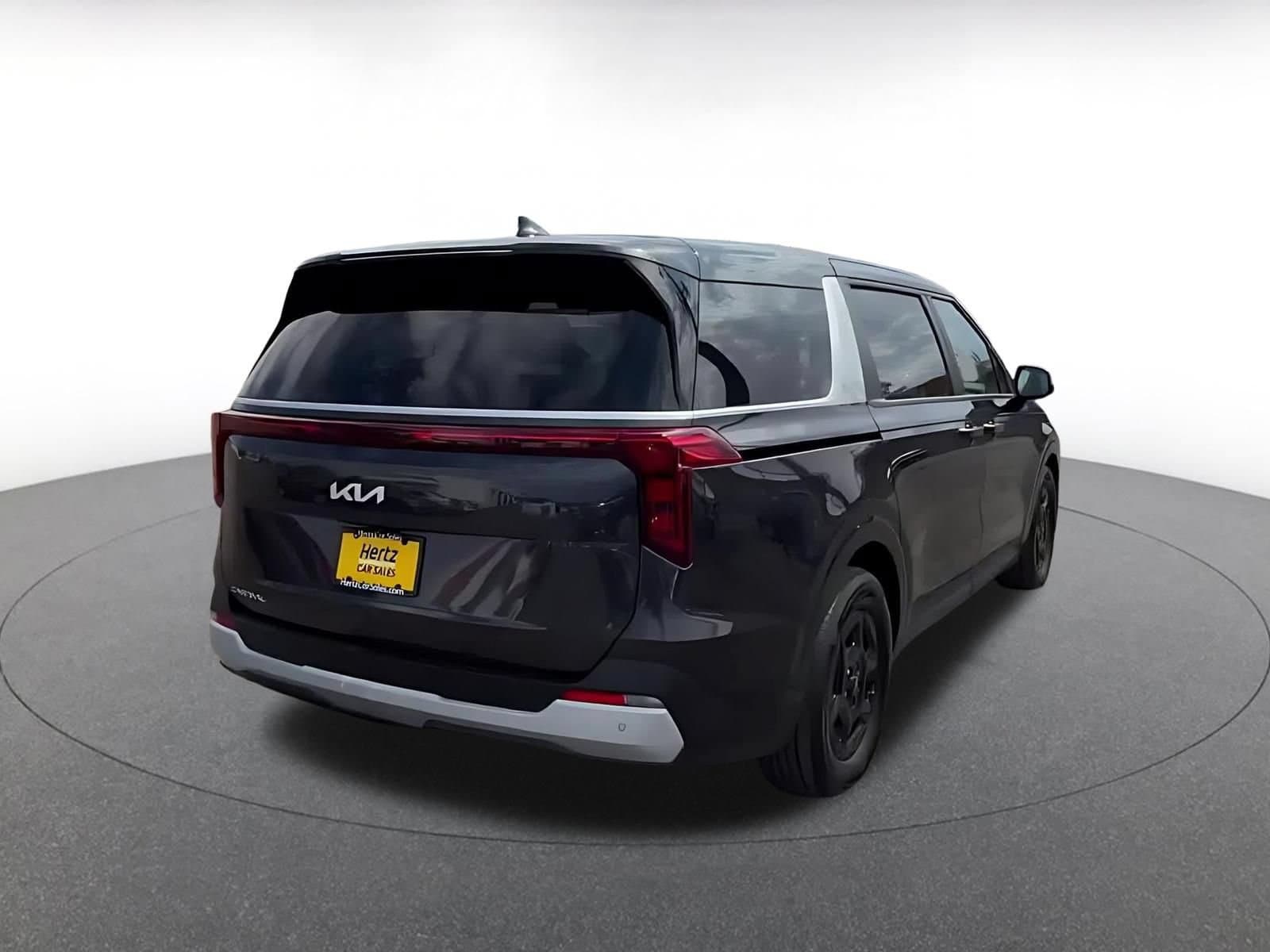 Thumbnail: 2026 Kia Carnival - 14