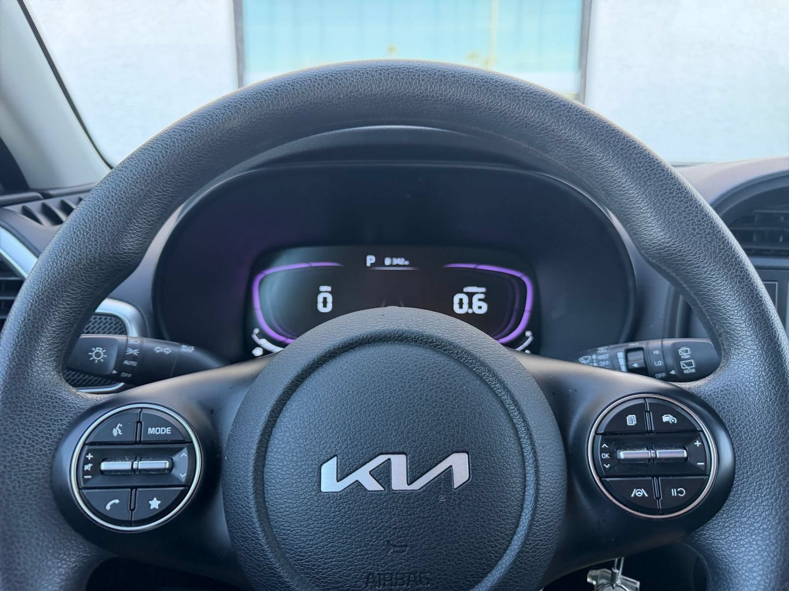 Thumbnail: 2025 Kia Soul - 25