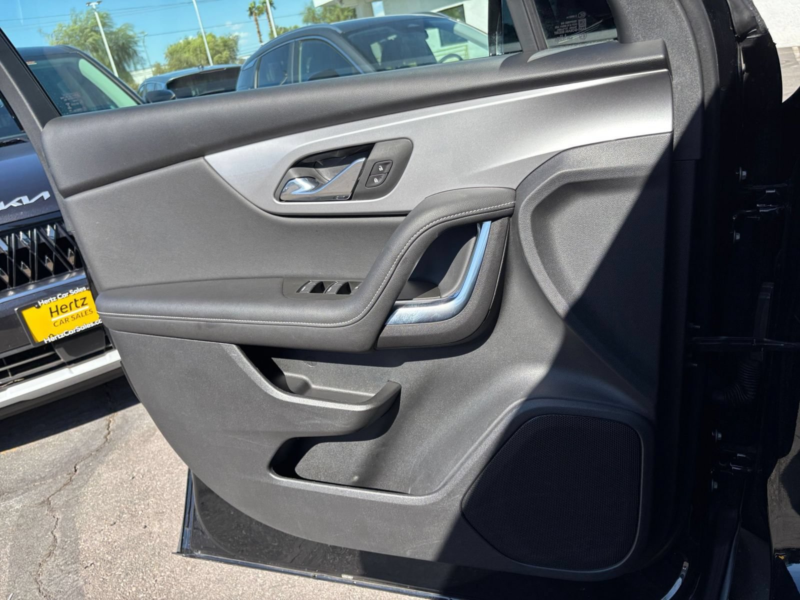 Thumbnail: 2026 Chevrolet Blazer - 18