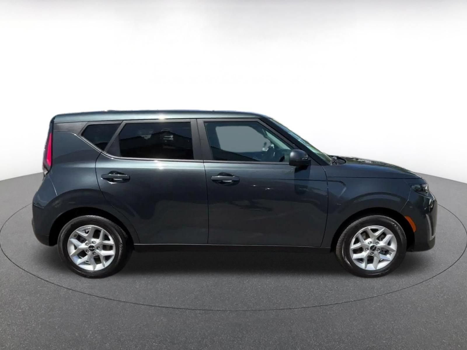 Thumbnail: 2025 Kia Soul - 15
