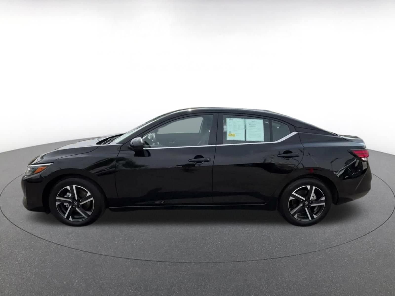 Thumbnail: 2025 Nissan Sentra - 8
