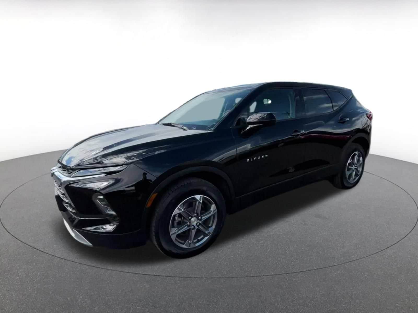 Thumbnail: 2026 Chevrolet Blazer - 7