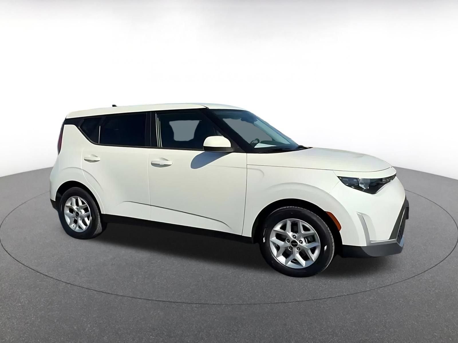 Thumbnail: 2025 Kia Soul - 2