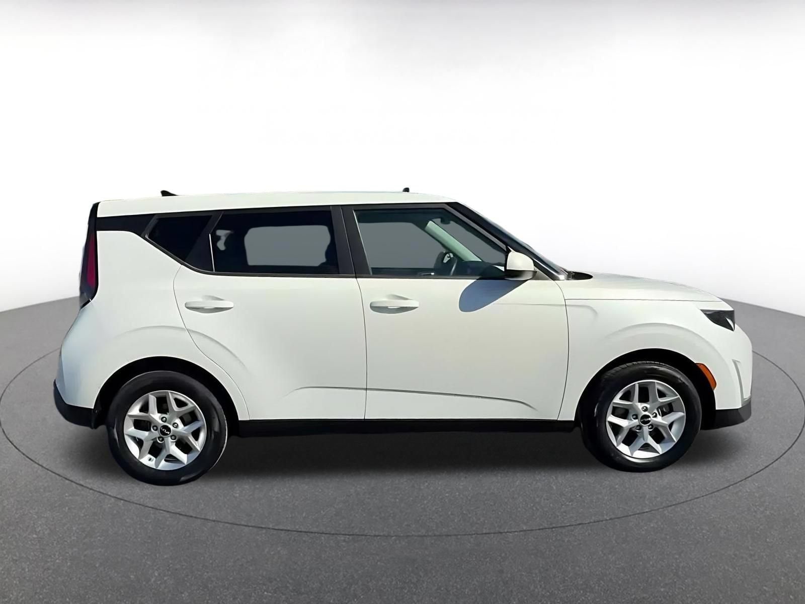 Thumbnail: 2025 Kia Soul - 15