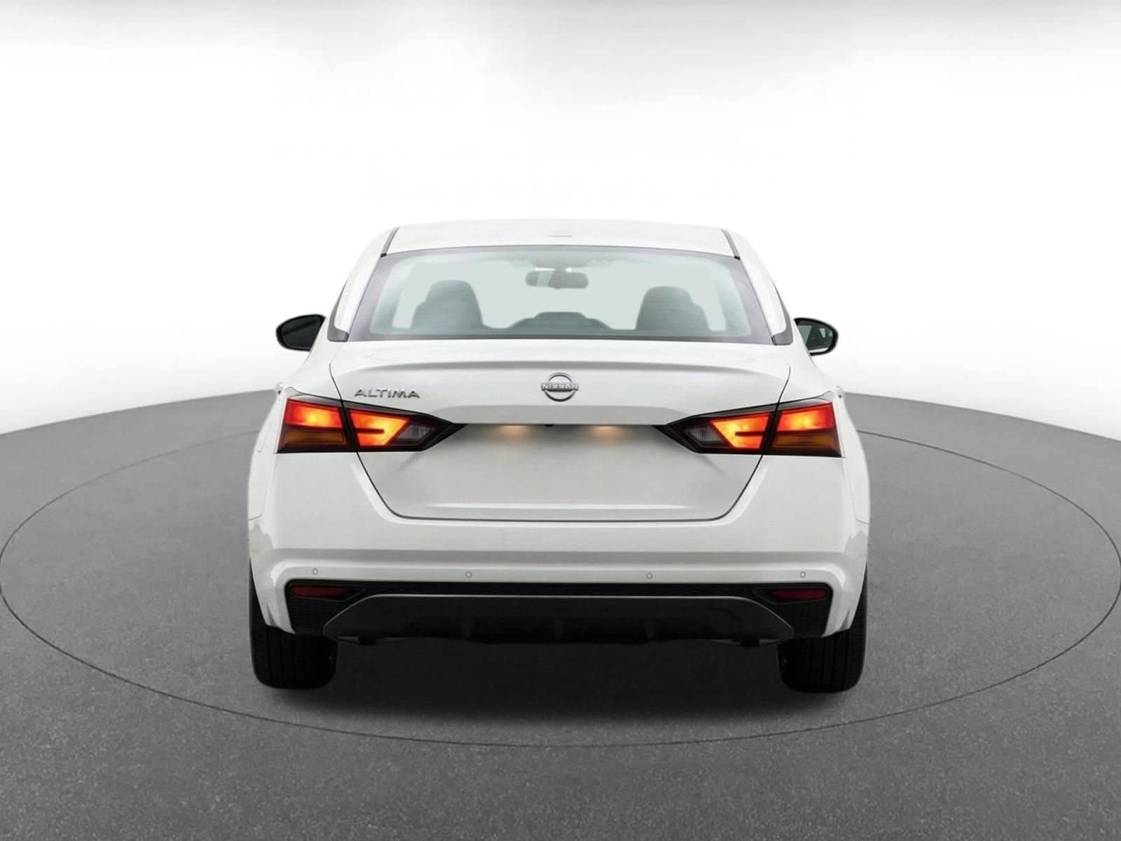 Thumbnail: 2025 Nissan Altima - 7