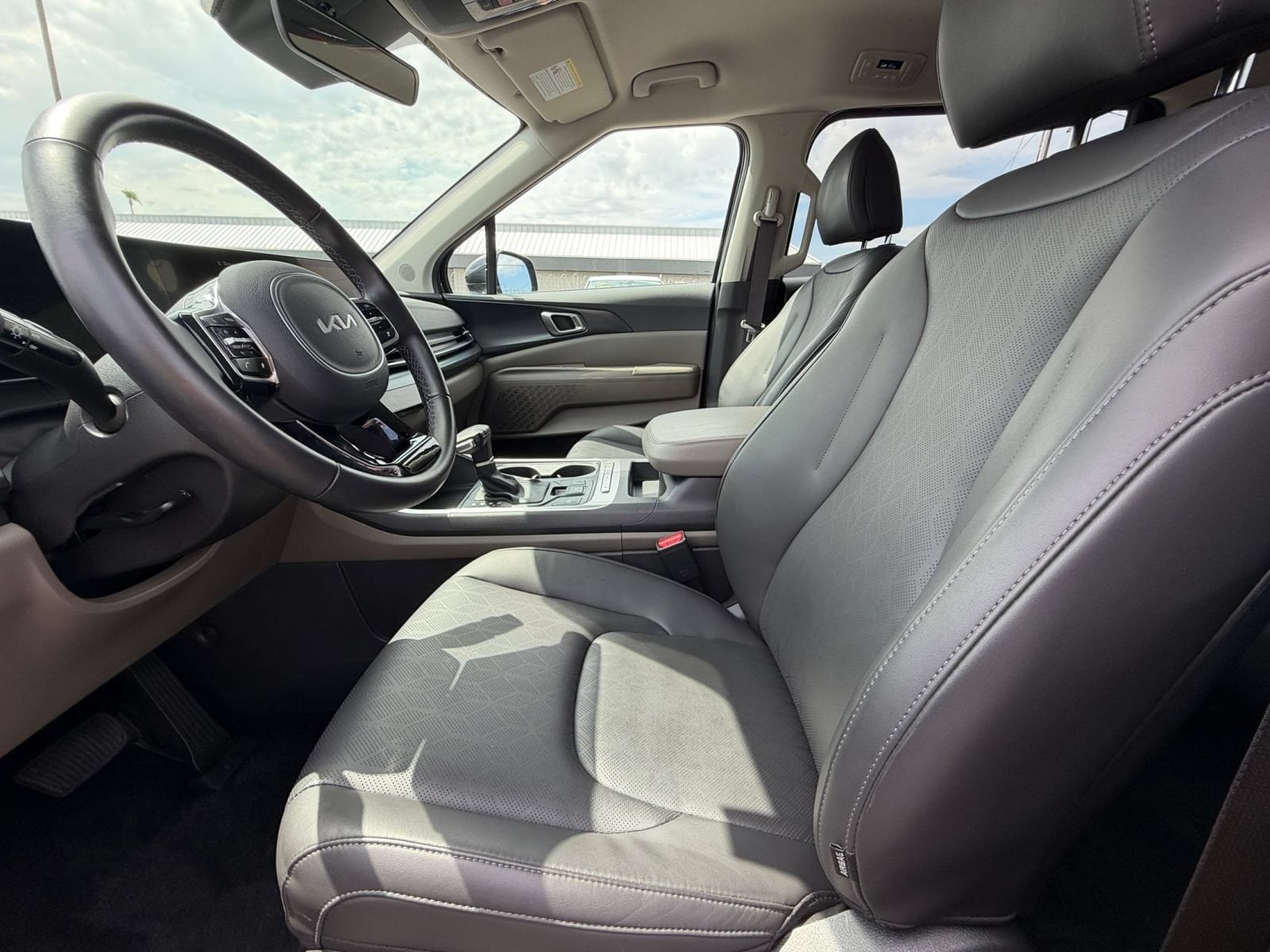 Thumbnail: 2026 Kia Carnival - 27