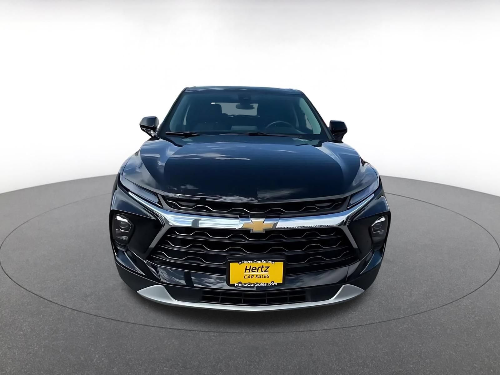 Thumbnail: 2026 Chevrolet Blazer - 4