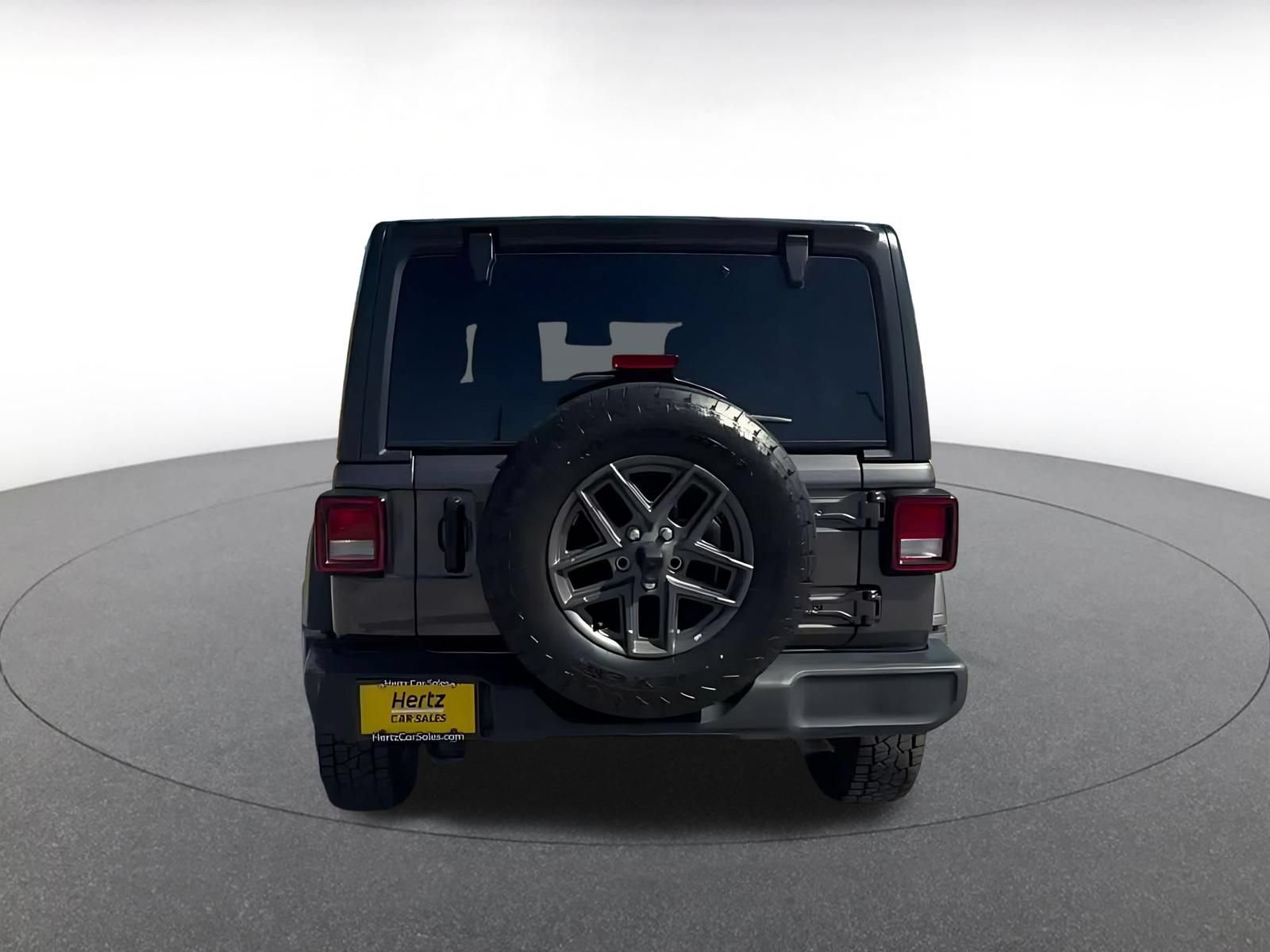 Thumbnail: 2025 Jeep Wrangler - 14