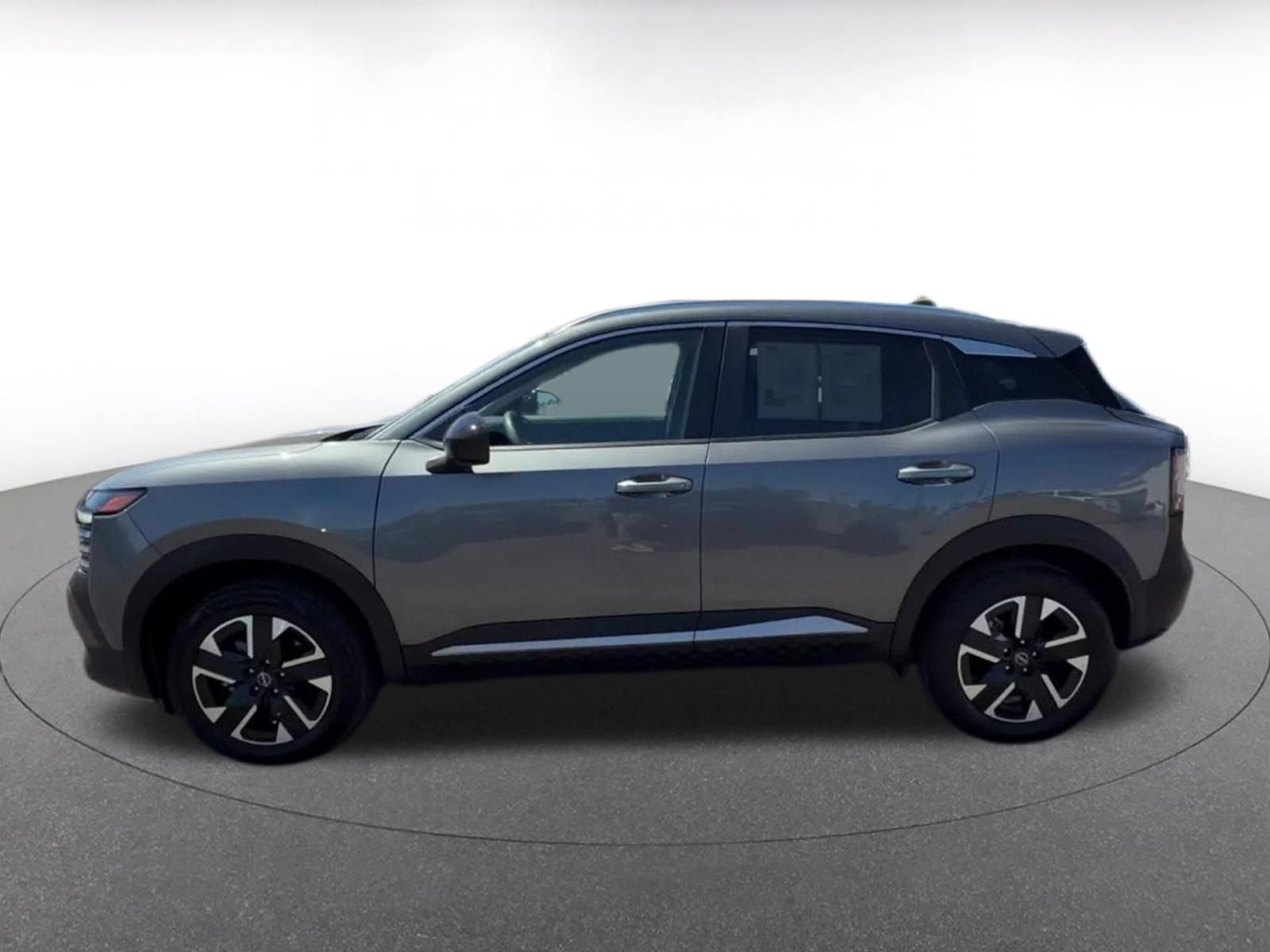 Thumbnail: 2026 Nissan Kicks - 8