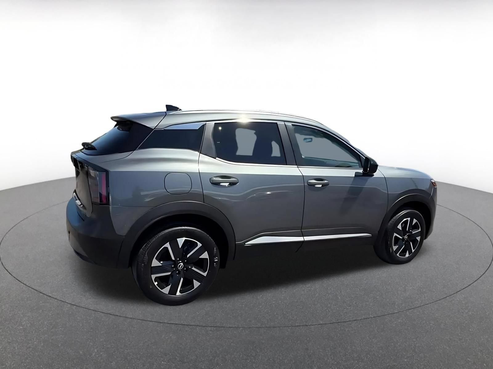 Thumbnail: 2026 Nissan Kicks - 14