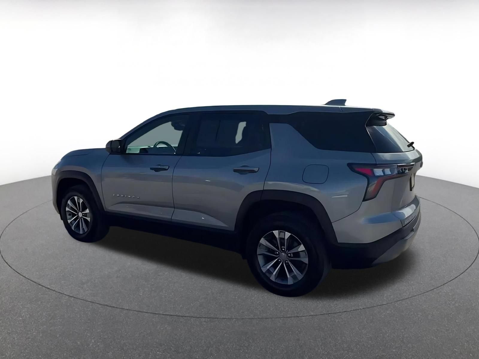 Thumbnail: 2025 Chevrolet Equinox - 9