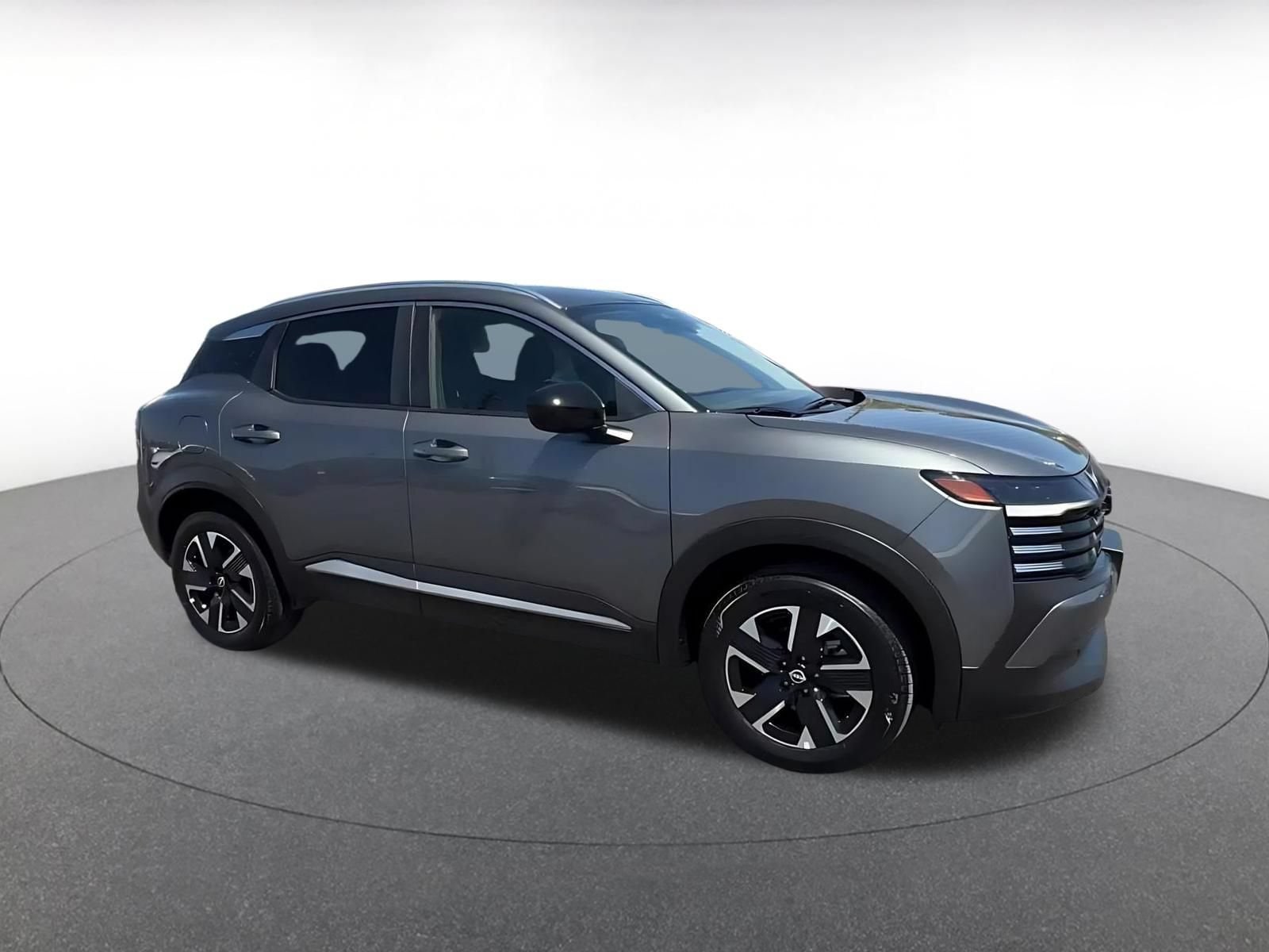 Thumbnail: 2026 Nissan Kicks - 2