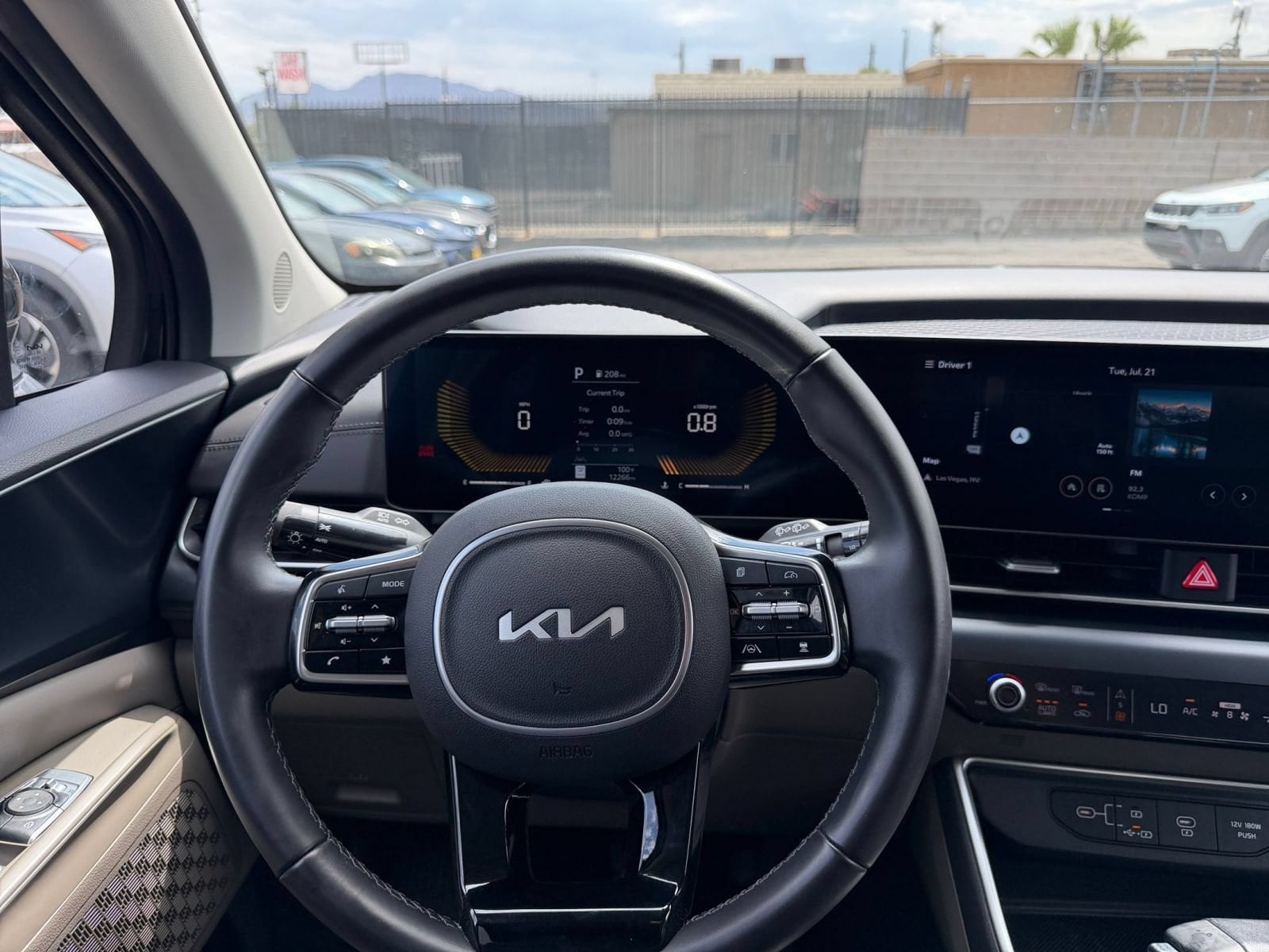 Thumbnail: 2026 Kia Carnival - 35
