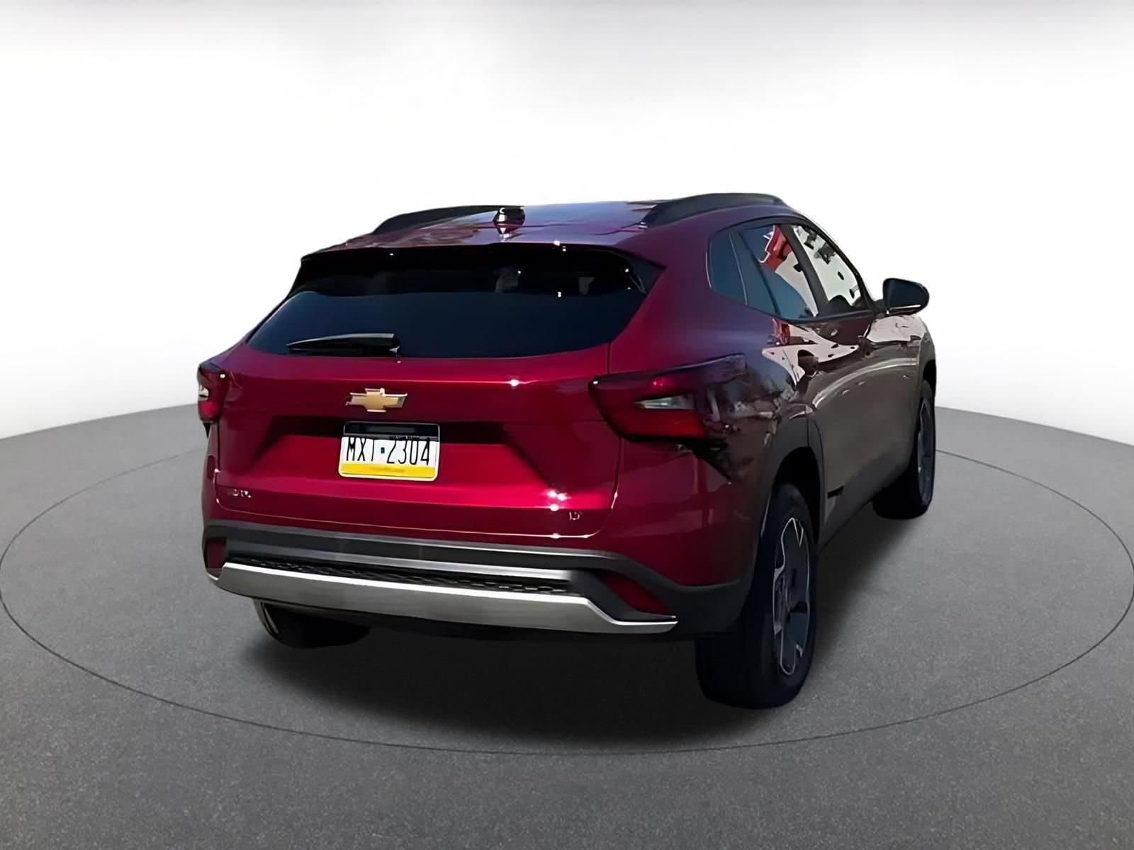 Thumbnail: 2025 Chevrolet Trax - 10