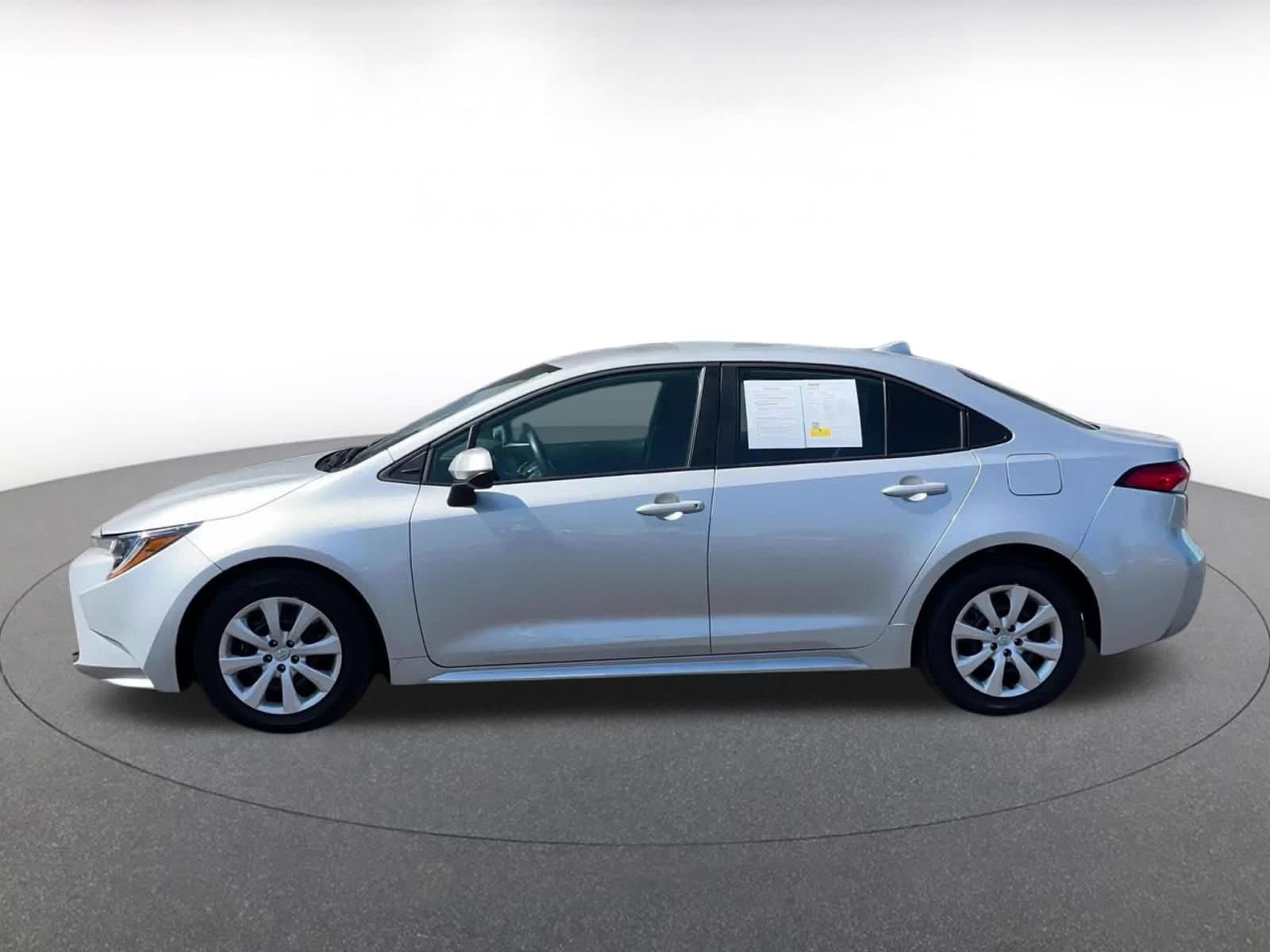 Thumbnail: 2025 Toyota Corolla - 8