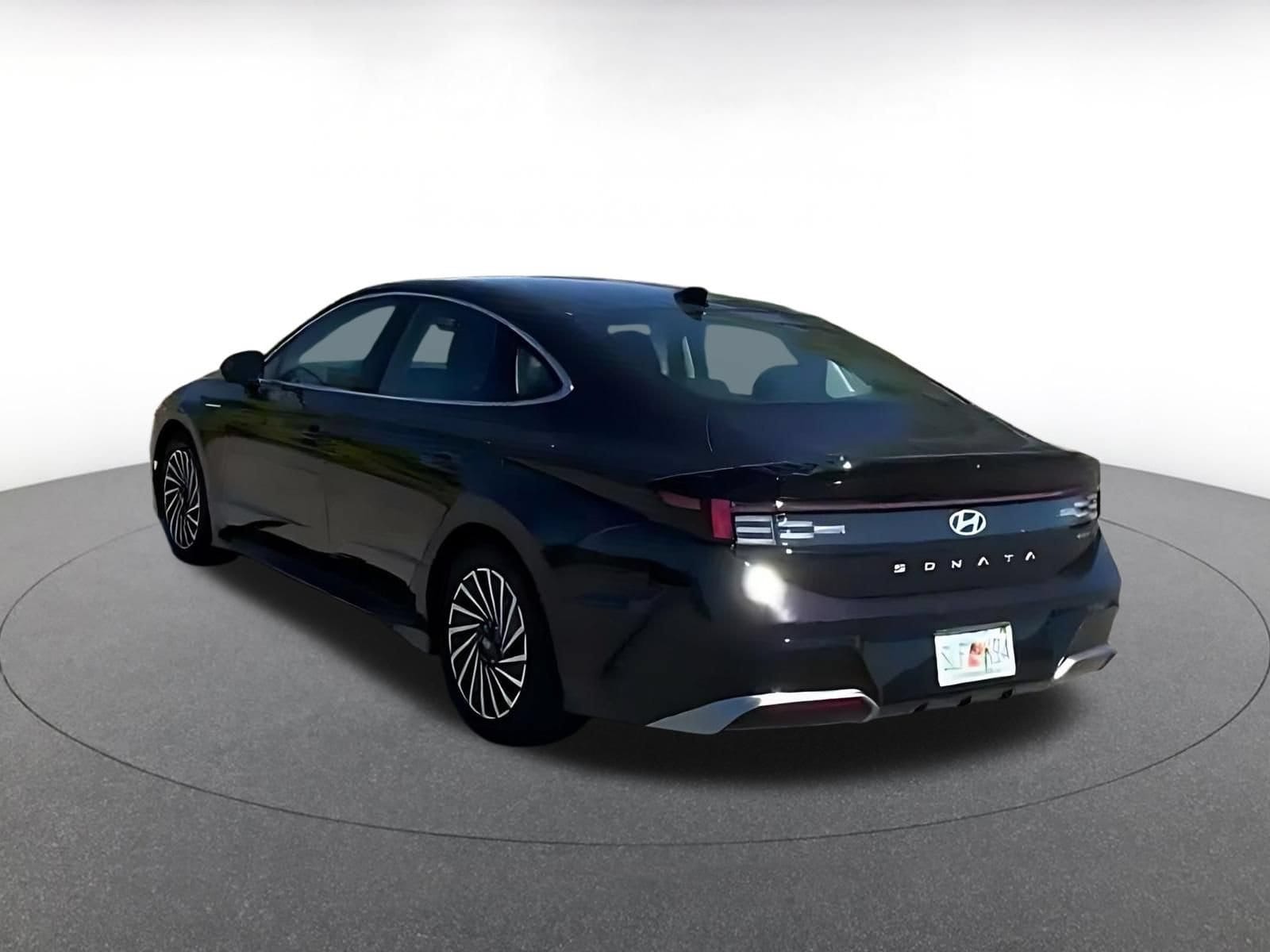 Thumbnail: 2025 Hyundai Sonata - 14