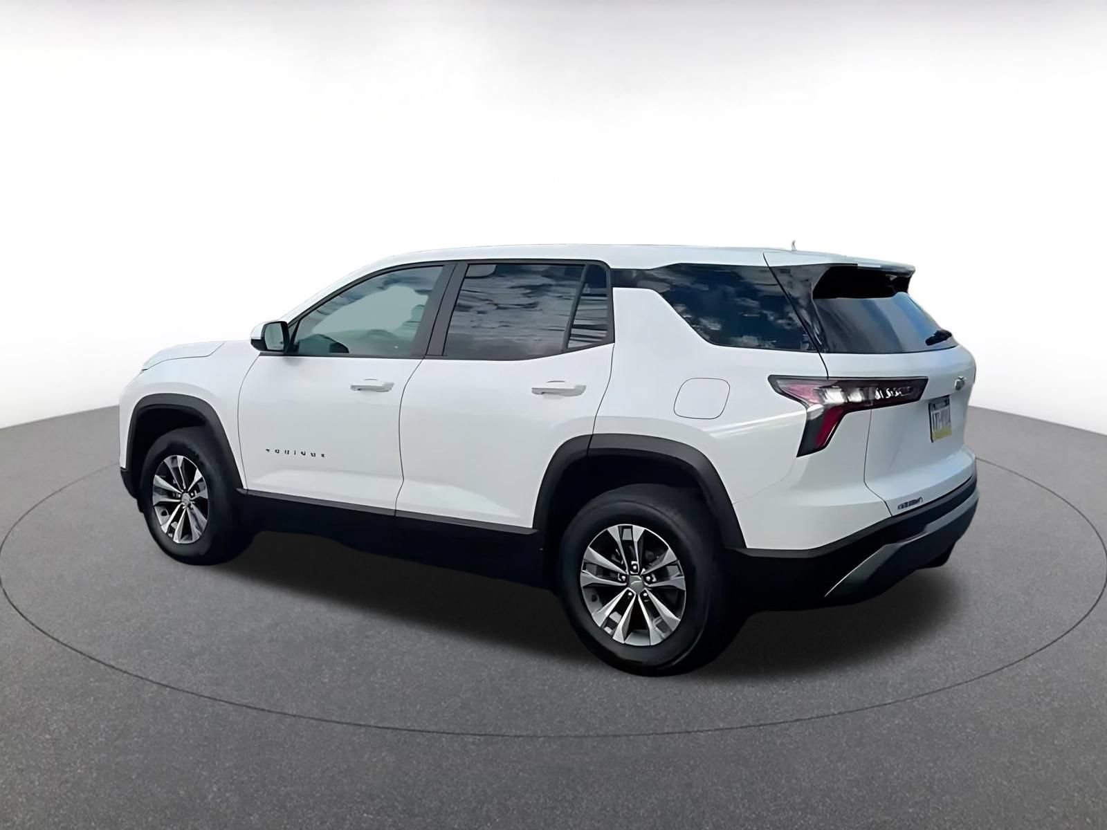 Thumbnail: 2025 Chevrolet Equinox - 8