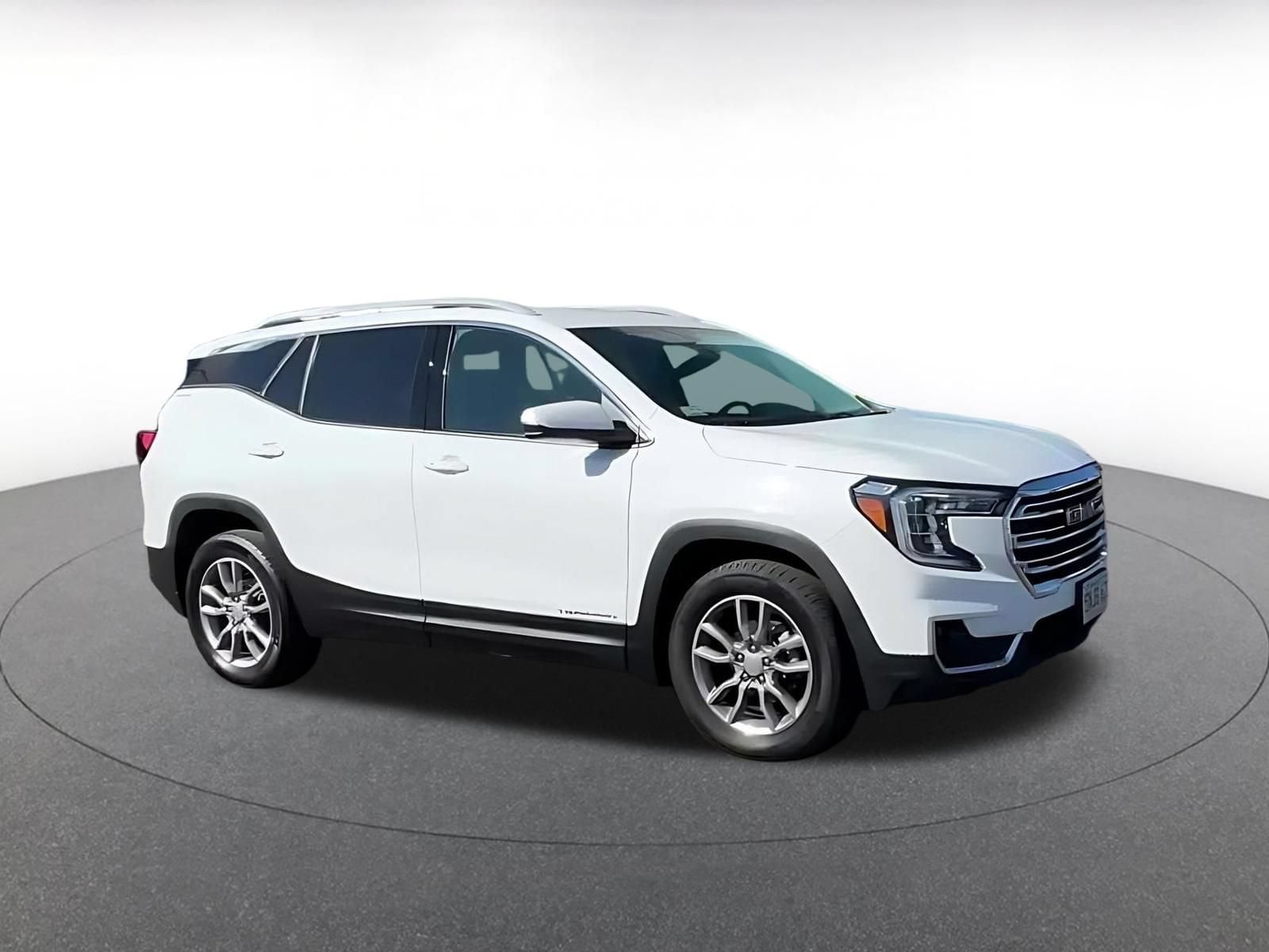 Thumbnail: 2024 GMC Terrain - 2