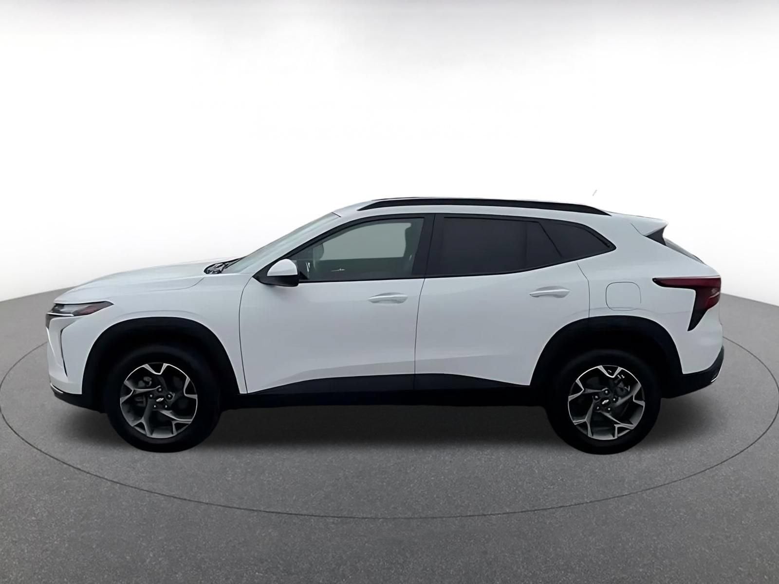Thumbnail: 2025 Chevrolet Trax - 10