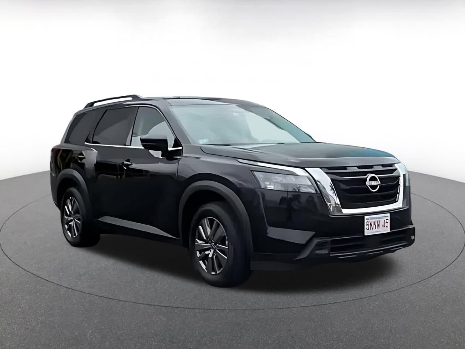 Thumbnail: 2025 Nissan Pathfinder - 3