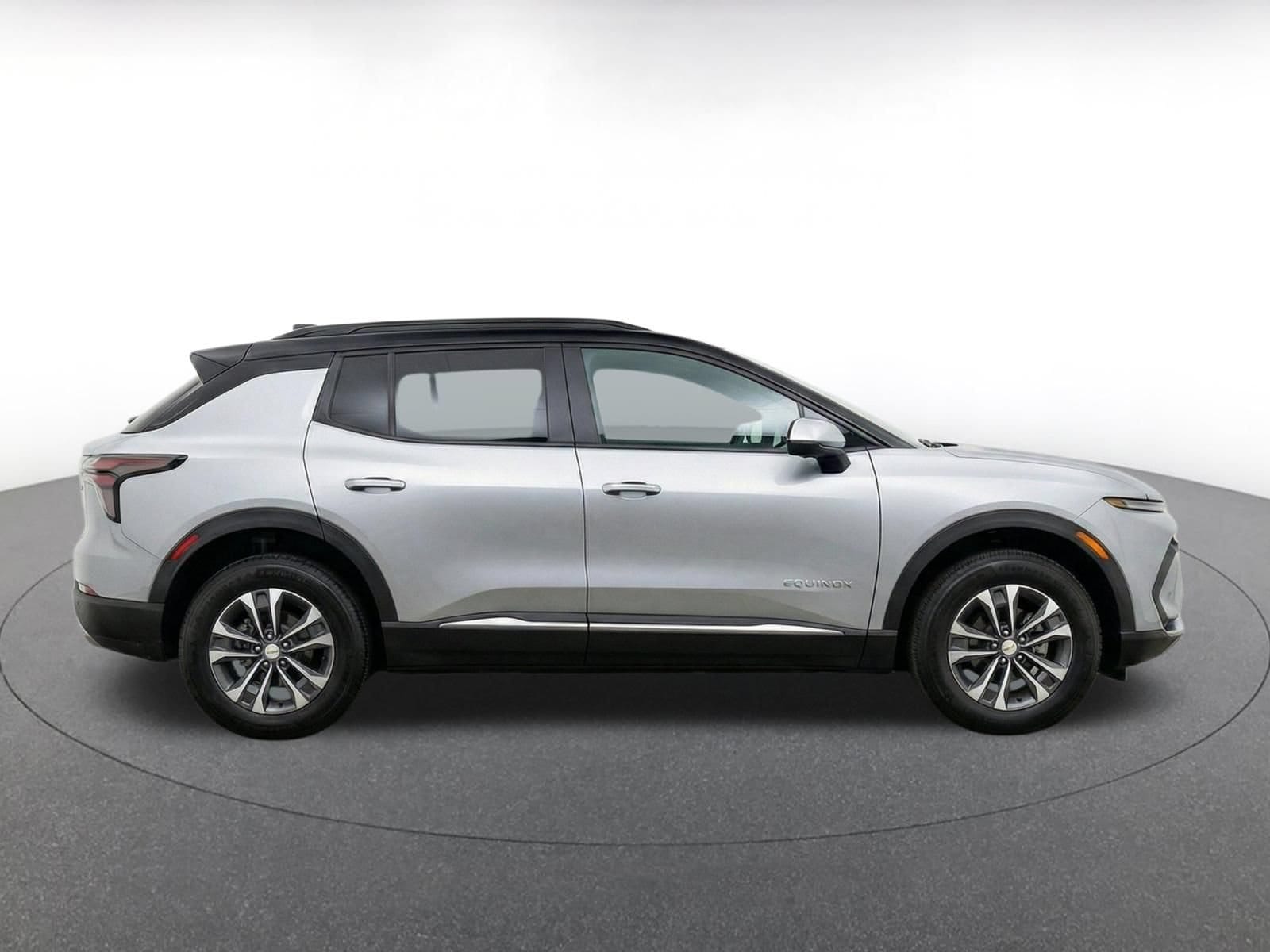 Thumbnail: 2025 Chevrolet Equinox - 11