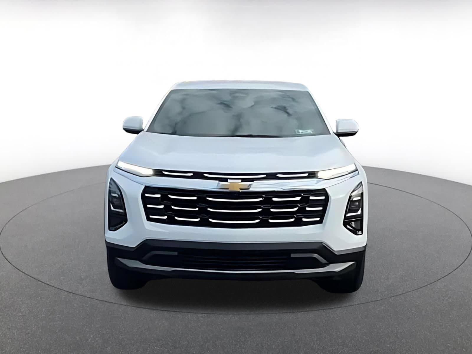 Thumbnail: 2025 Chevrolet Equinox - 4