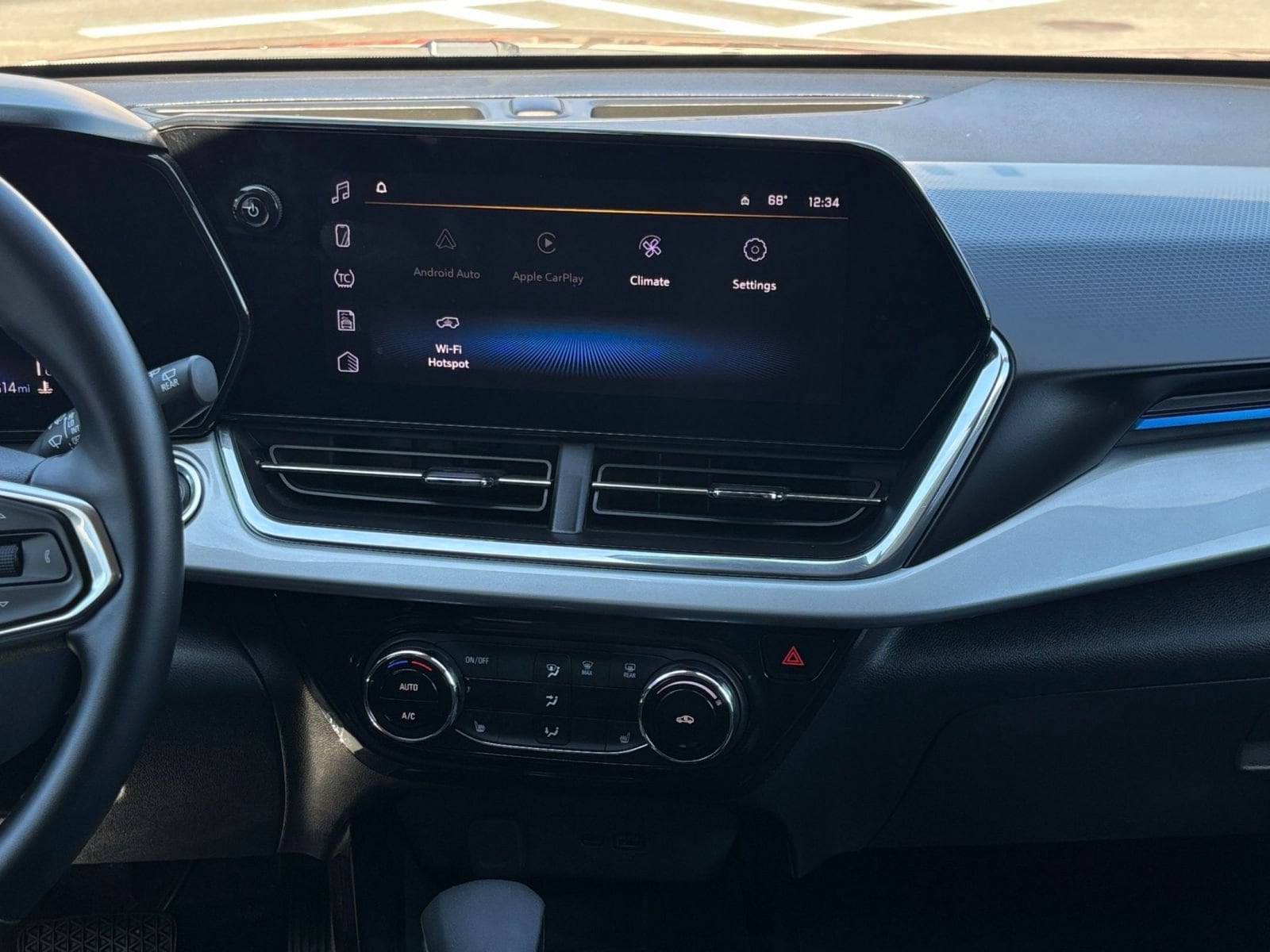 Thumbnail: 2025 Chevrolet Trax - 16