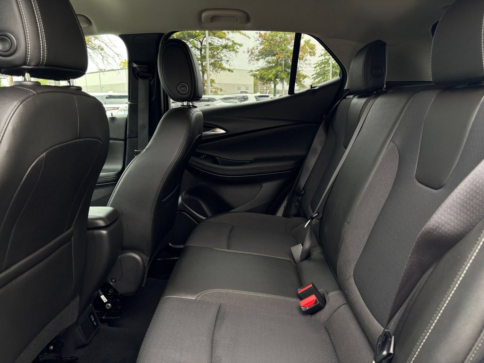 Thumbnail: 2025 Buick Encore GX - 21
