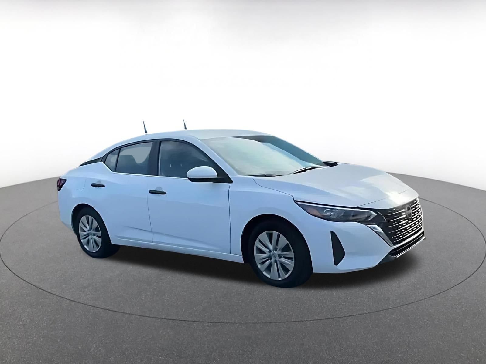 Thumbnail: 2025 Nissan Sentra - 2