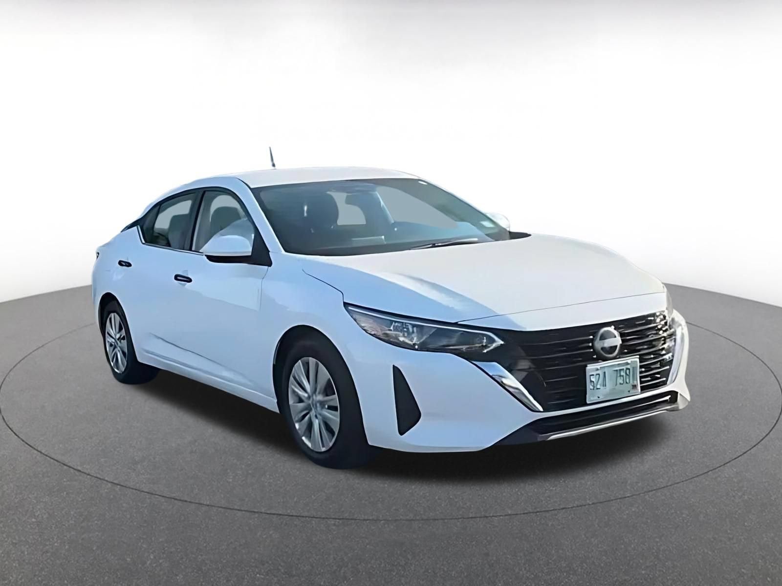 Thumbnail: 2025 Nissan Sentra - 2