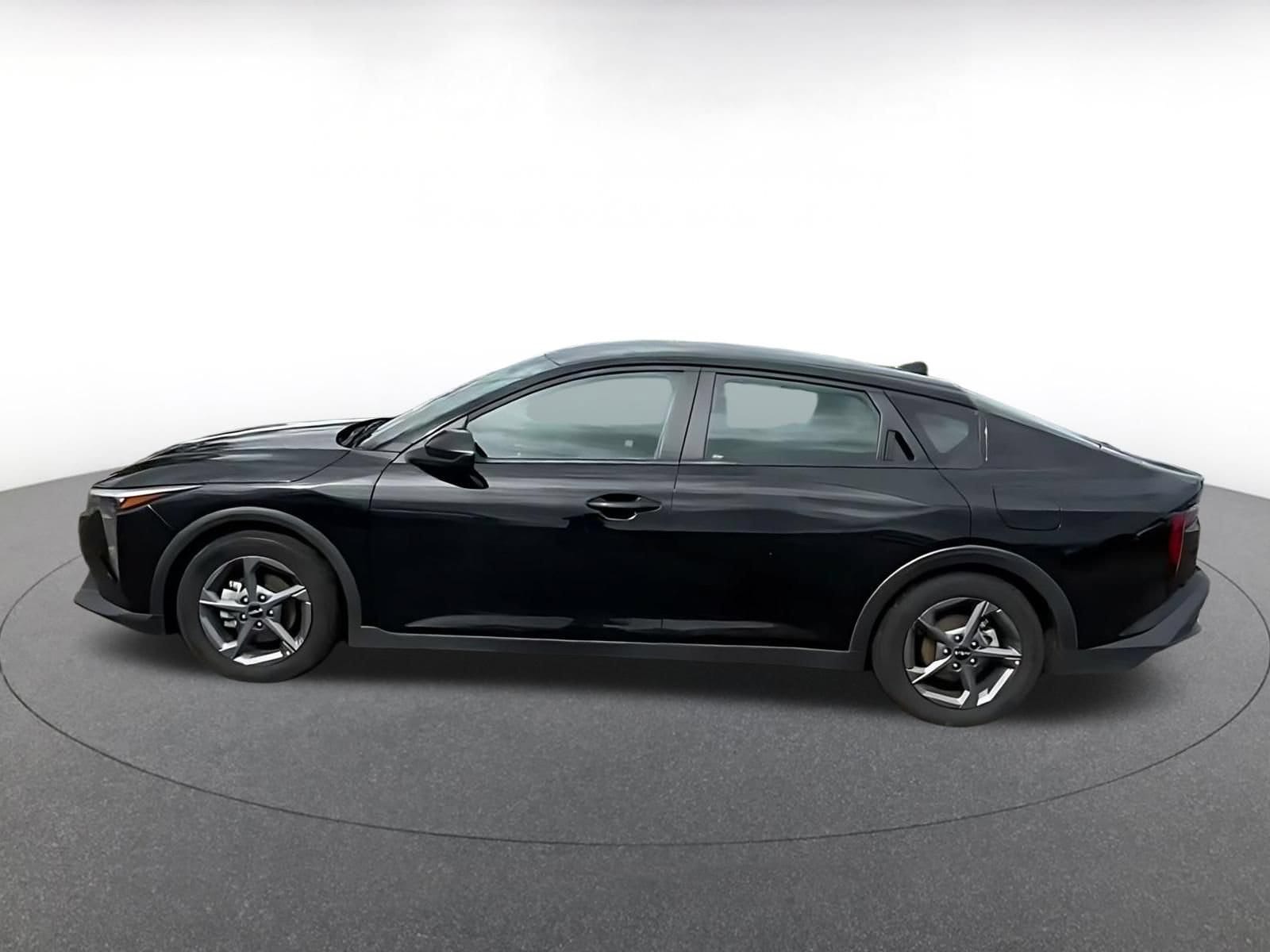 Thumbnail: 2026 Kia K4 - 9