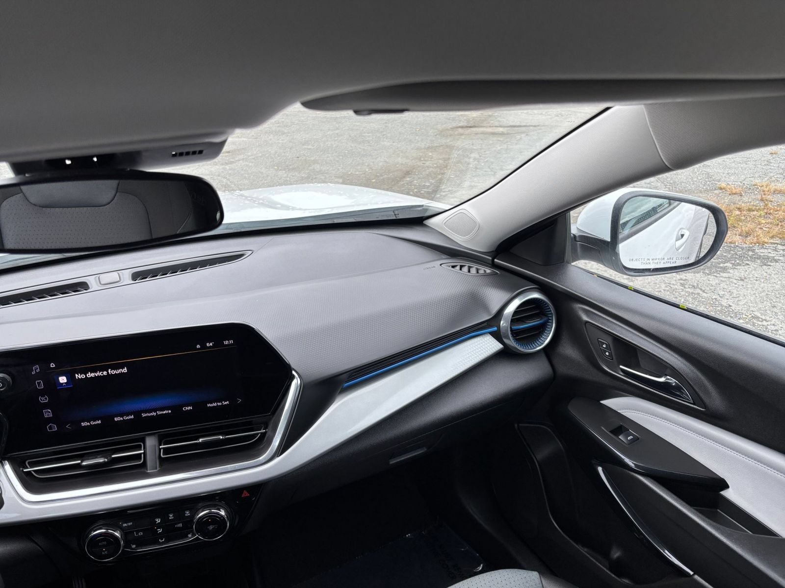 Thumbnail: 2025 Chevrolet Trax - 31