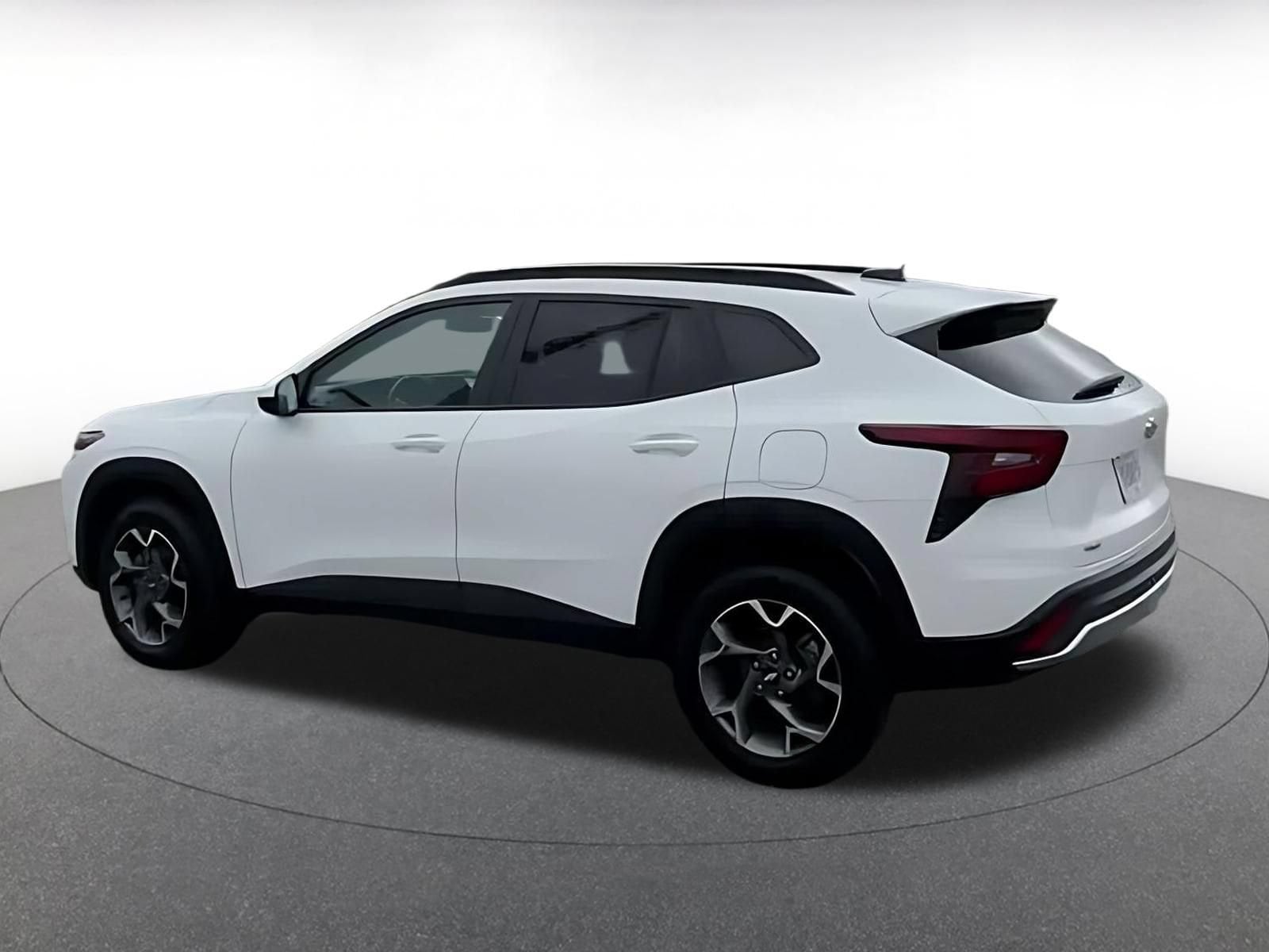 Thumbnail: 2025 Chevrolet Trax - 12