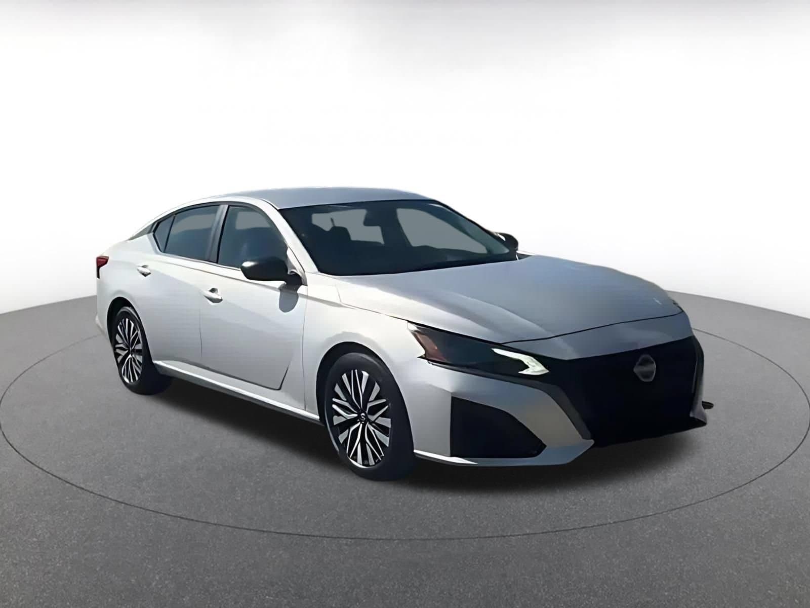 Thumbnail: 2026 Nissan Altima - 2