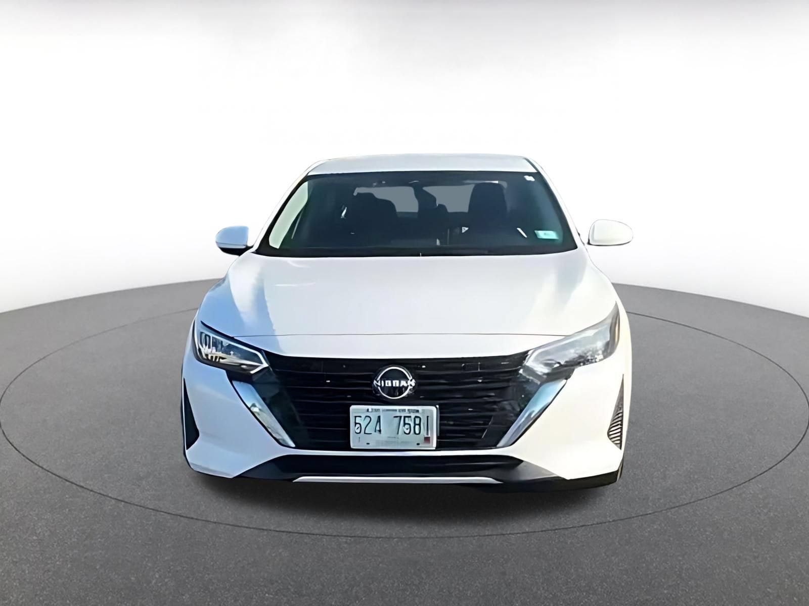 Thumbnail: 2025 Nissan Sentra - 4