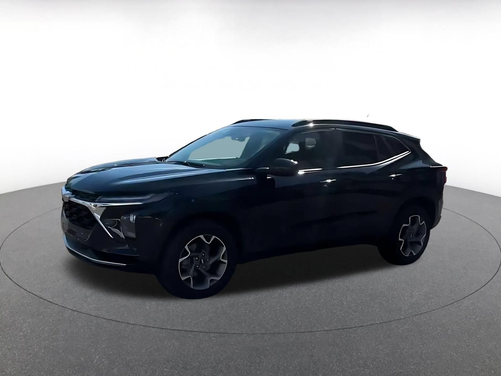 Thumbnail: 2025 Chevrolet Trax - 7