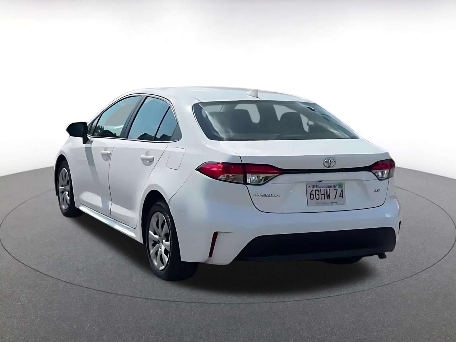 Thumbnail: 2025 Toyota Corolla - 10