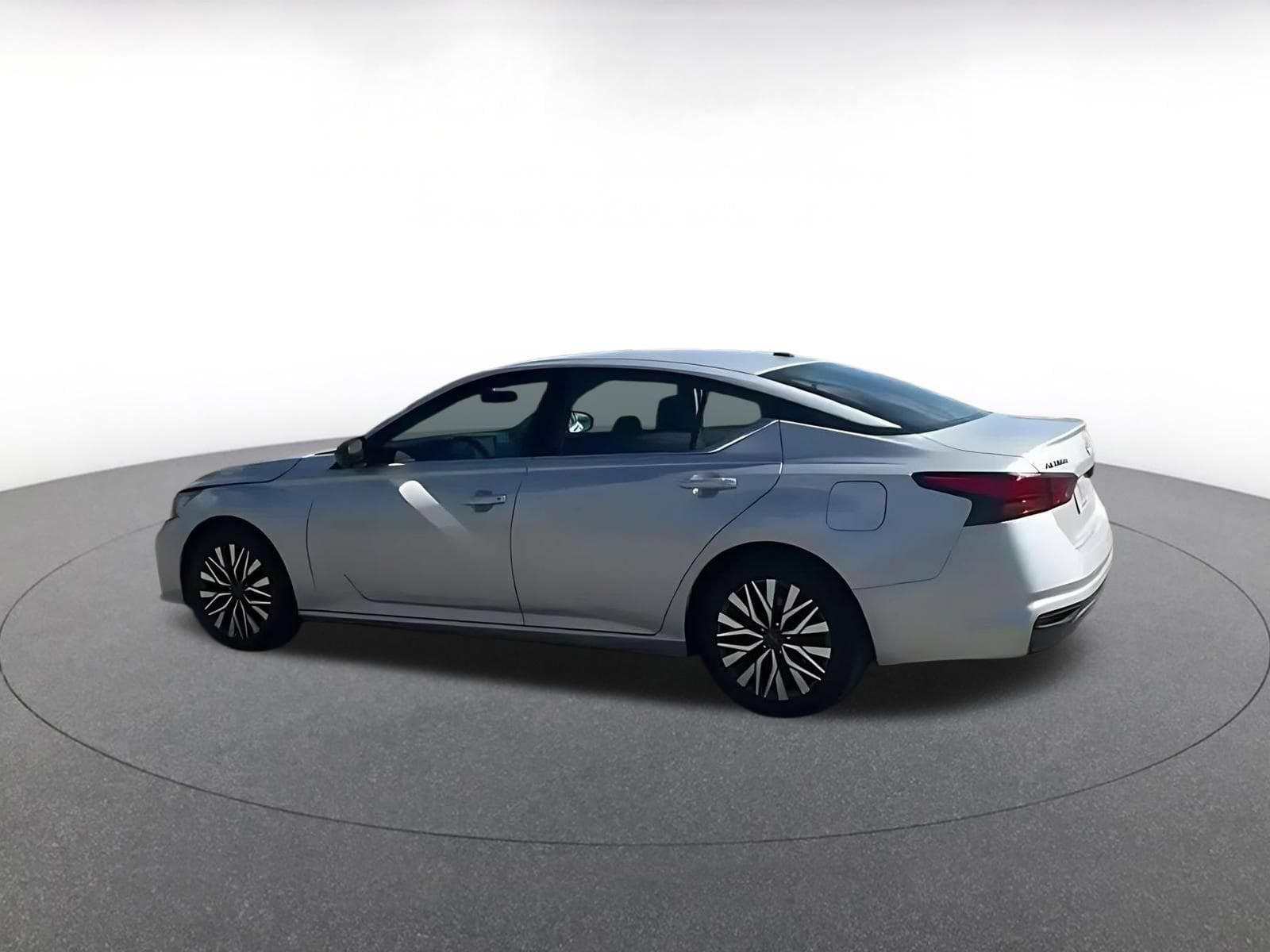 Thumbnail: 2026 Nissan Altima - 13