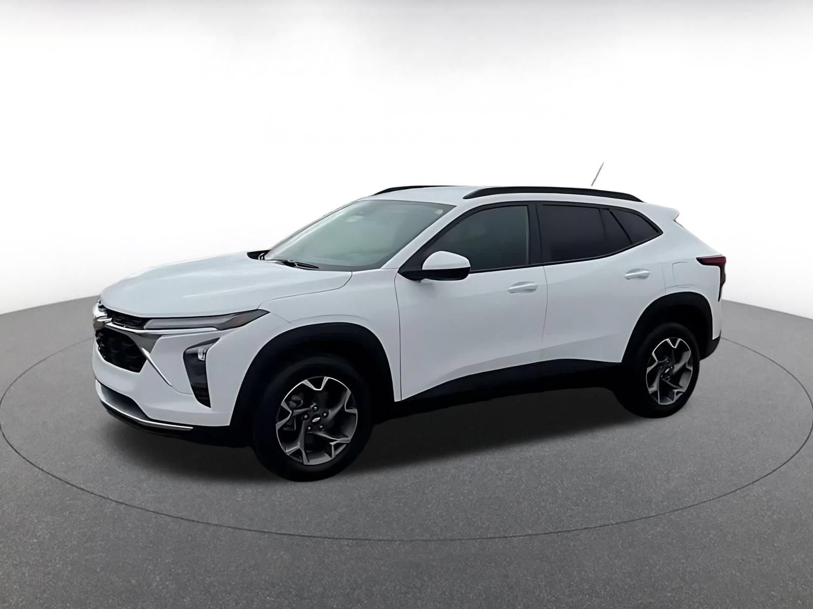 Thumbnail: 2025 Chevrolet Trax - 9