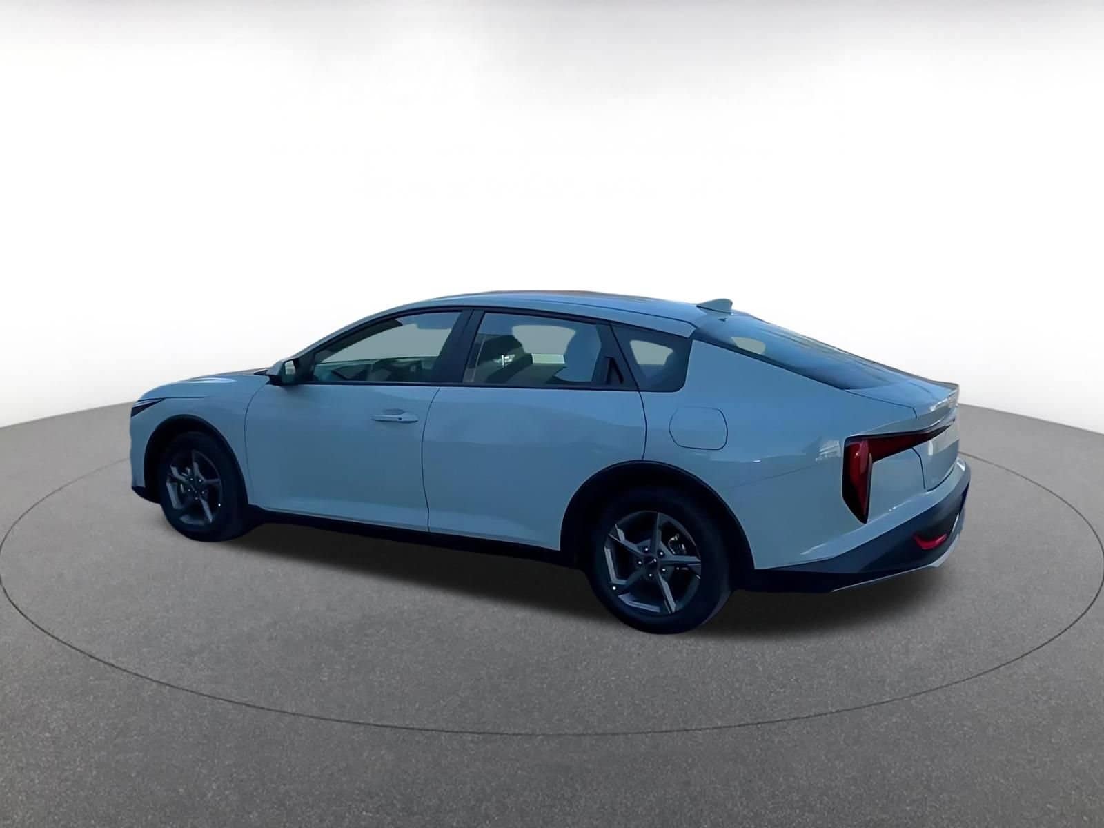 Thumbnail: 2026 Kia K4 - 8