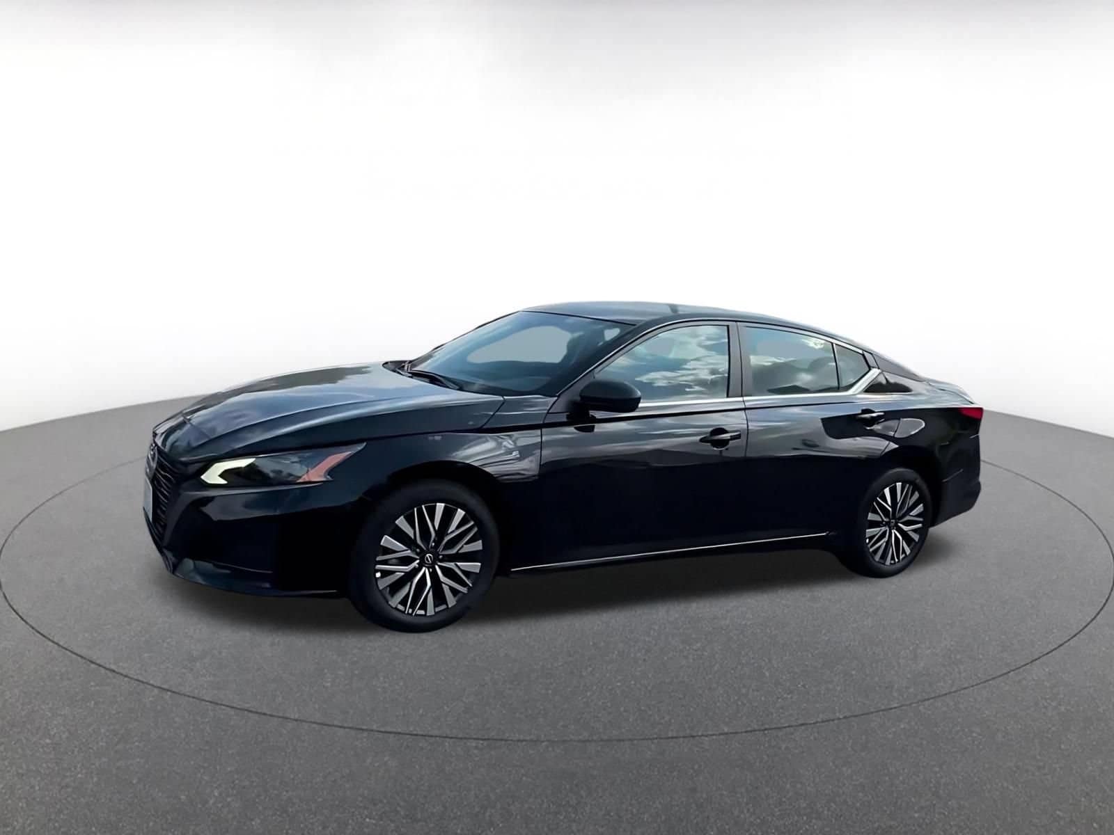 Thumbnail: 2026 Nissan Altima - 7