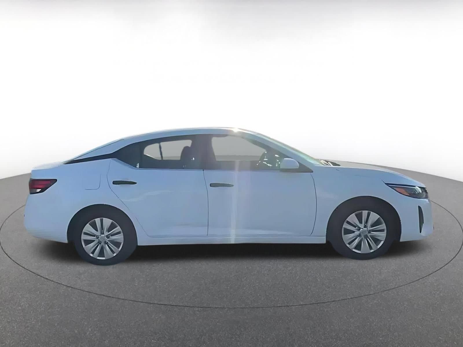 Thumbnail: 2025 Nissan Sentra - 15