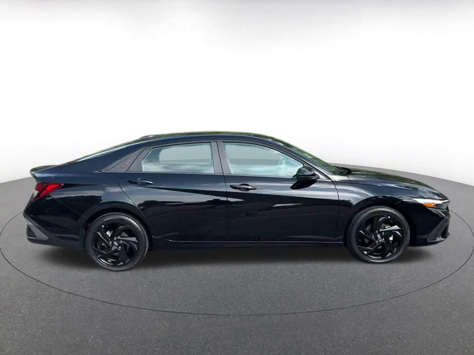Thumbnail: 2026 Hyundai Elantra - 15