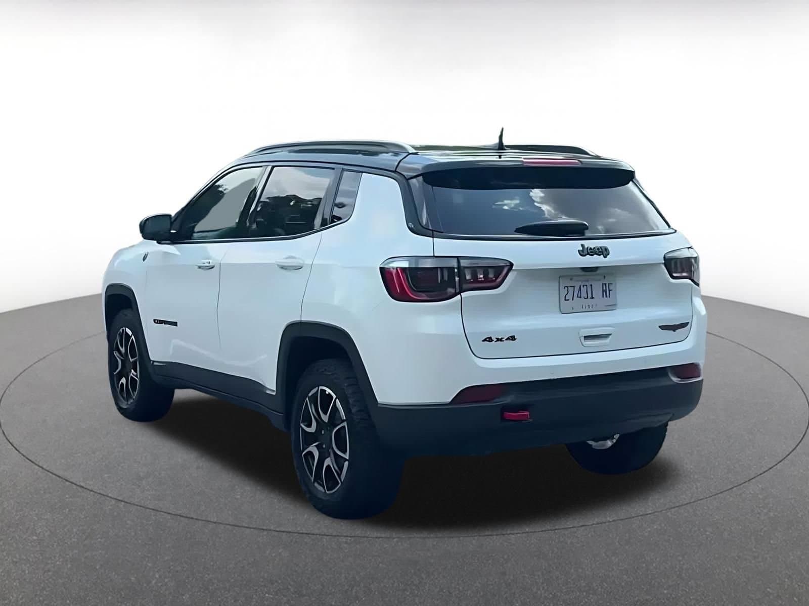 Thumbnail: 2025 Jeep Compass - 10